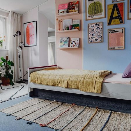 Sleepart Room For 3 Целле Экстерьер фото